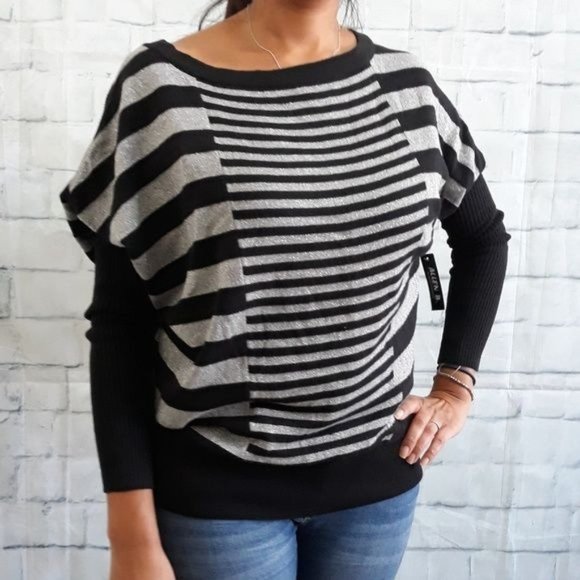 Allen B Women's Sweater Size M knitting  long sleeves - Picture 1 of 4